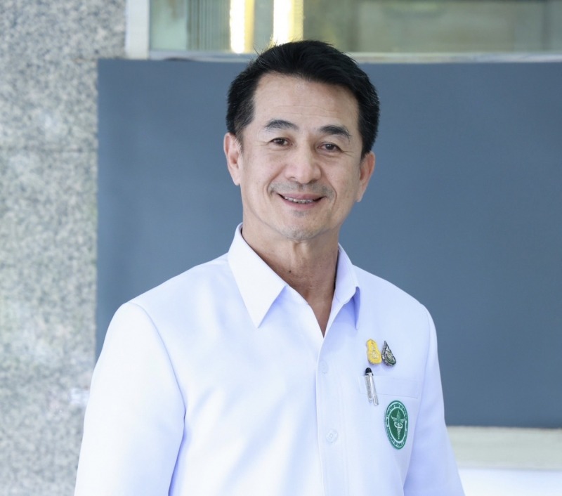 “หมอชลน่าน” สั่งปูพรมทั่วประเทศ สกัด “ ไข้หวัดใหญ่” หลังพบระบาดเพิ่ม 3 เท่า ให้ทุกโรงพยาบาล เตรียมพร้อมรับมือ และส่งทีมสอบสวนโรคลงชุมชน สกัดการระบาดในโรงเรียน